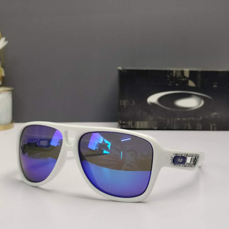 Picture of Oakley Sunglasses _SKUfw66123979fw